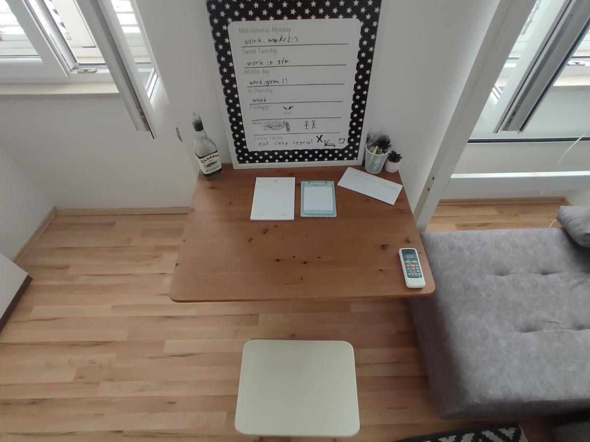 Studio Apartment Kontiki Fiume Esterno foto