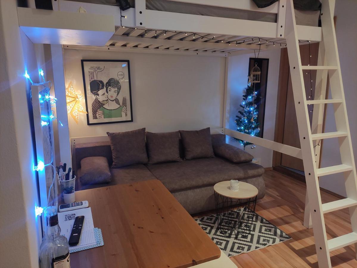 Studio Apartment Kontiki Fiume Esterno foto